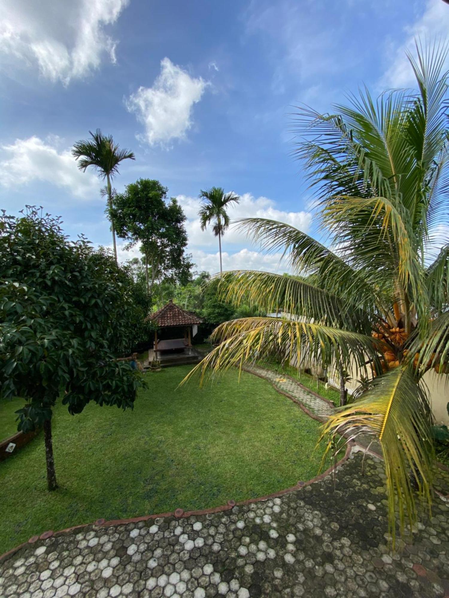 Bello Bungalow Batukliang Exteriör bild