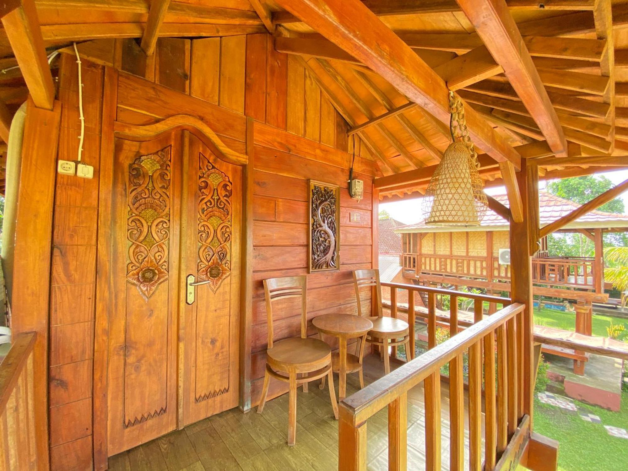 Bello Bungalow Batukliang Exteriör bild