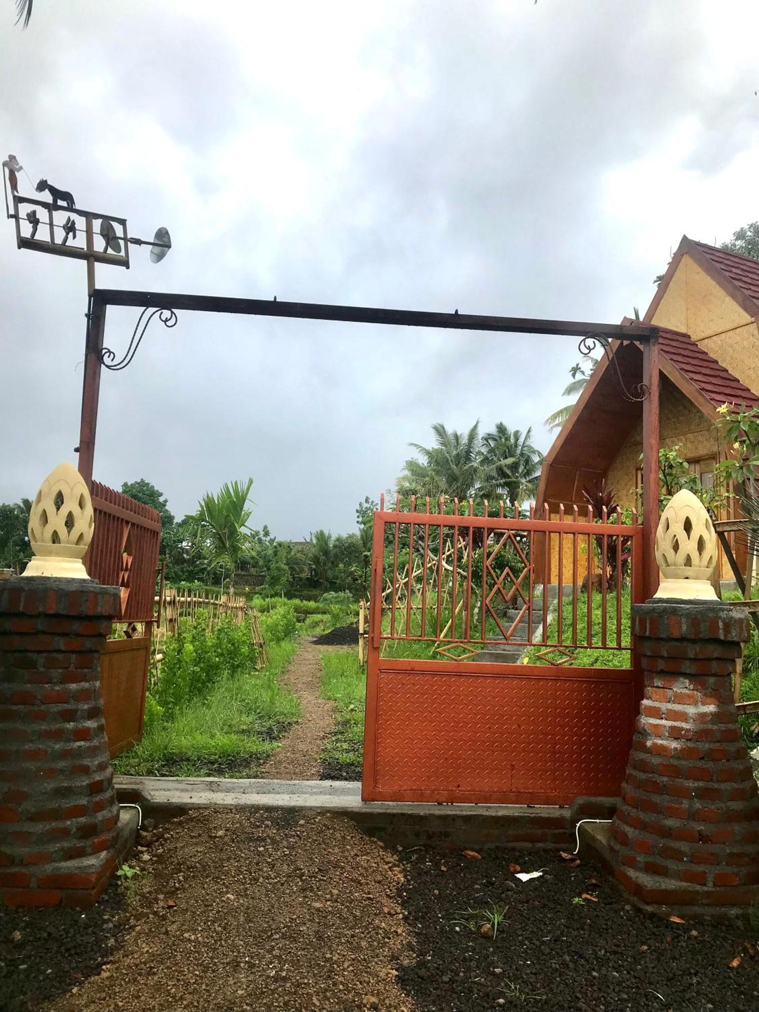 Bello Bungalow Batukliang Exteriör bild