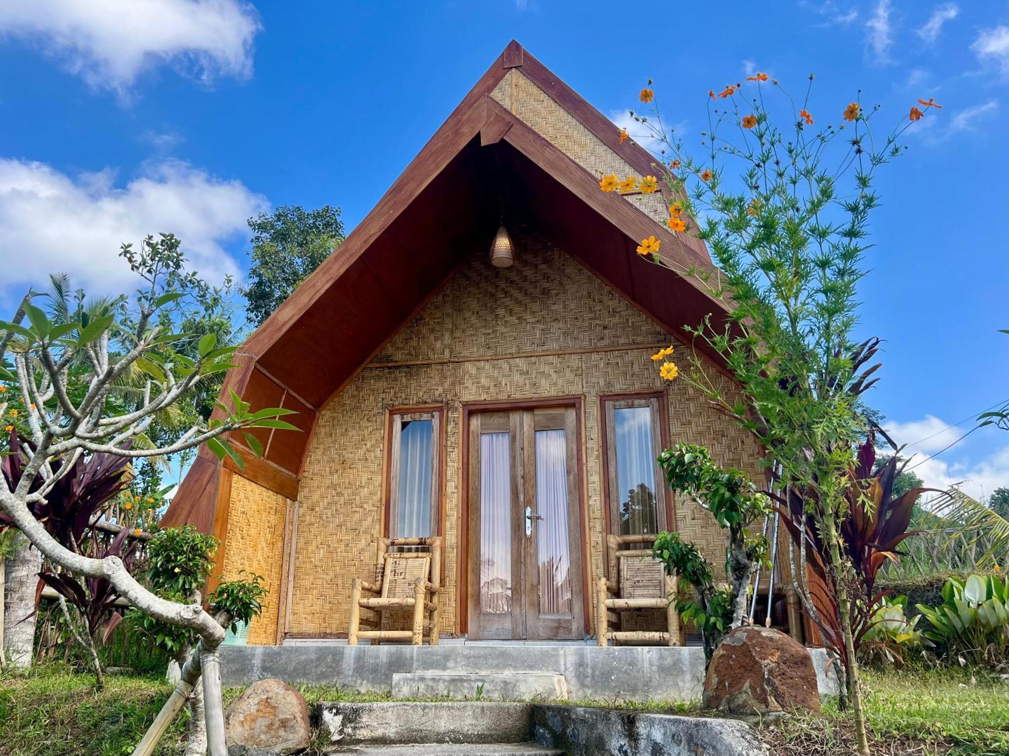 Bello Bungalow Batukliang Exteriör bild
